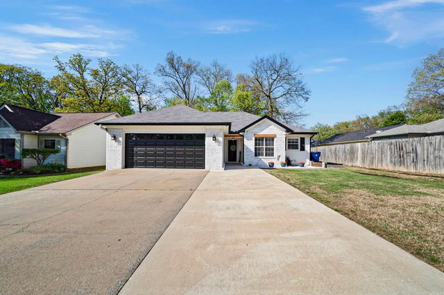 206 Rodney Guthrie Drive, Cabot, AR 72023