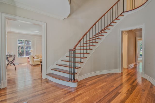 200 Aspen Road, Birmingham, MI 48009