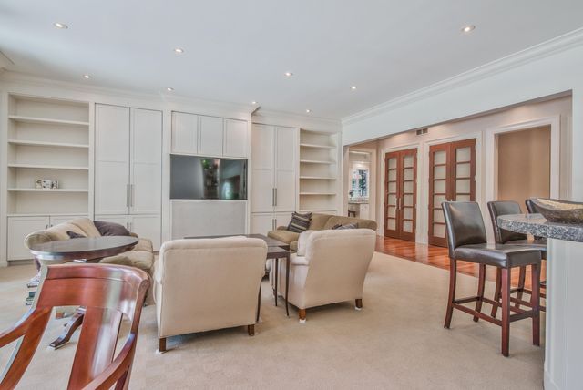 200 Aspen Road, Birmingham, MI 48009