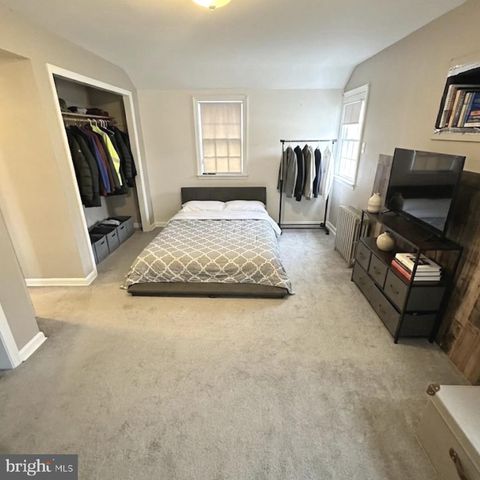 306 S CAROL BLVD, Upper Darby, PA 19082