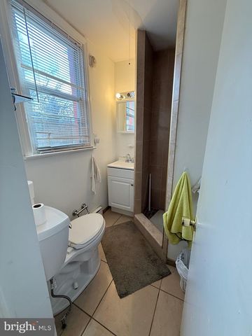 306 S CAROL BLVD, Upper Darby, PA 19082