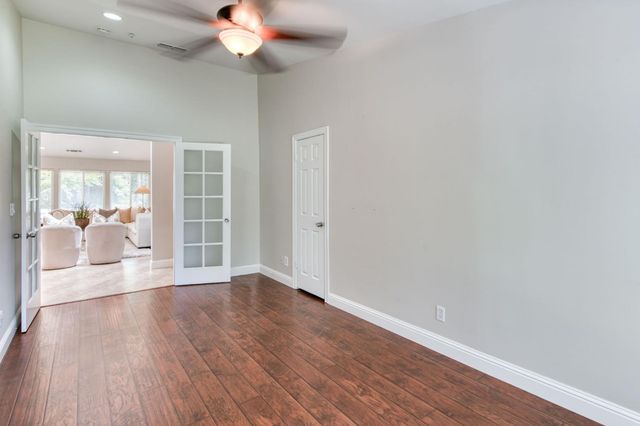 2510 W San Ramon Avenue, Fresno, CA 93711