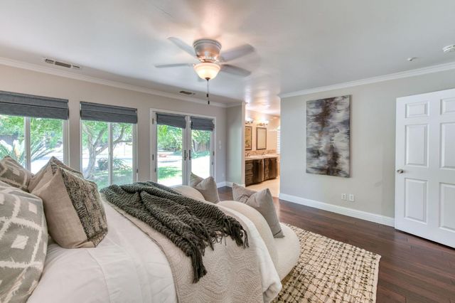 2510 W San Ramon Avenue, Fresno, CA 93711