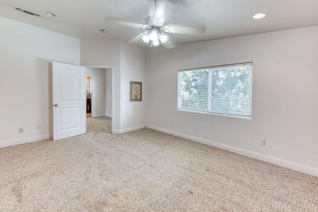 2510 W San Ramon Avenue, Fresno, CA 93711