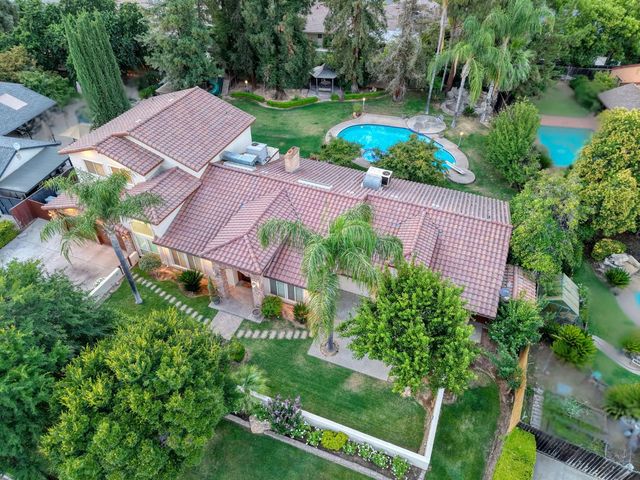 2510 W San Ramon Avenue, Fresno, CA 93711