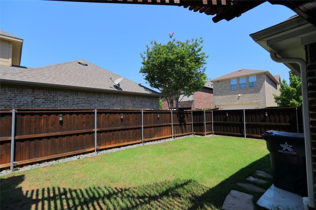 3707 Plum Vista Place, Arlington, TX 76005