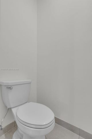 8363 NW 41st St A-109, Doral, FL 33166