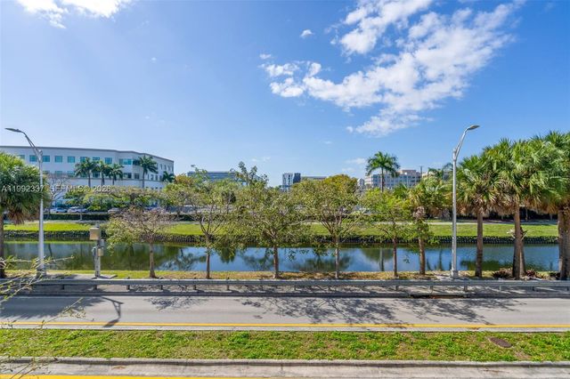 8363 NW 41st St A-109, Doral, FL 33166