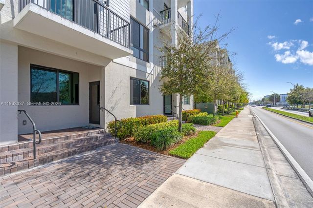 8363 NW 41st St A-109, Doral, FL 33166