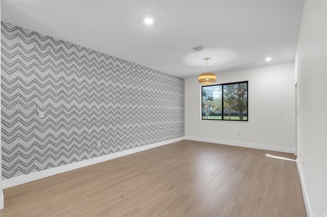 8363 NW 41st St A-109, Doral, FL 33166