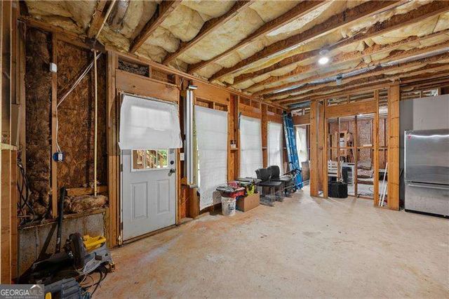 354 Estates View Drive, Acworth, GA 30101