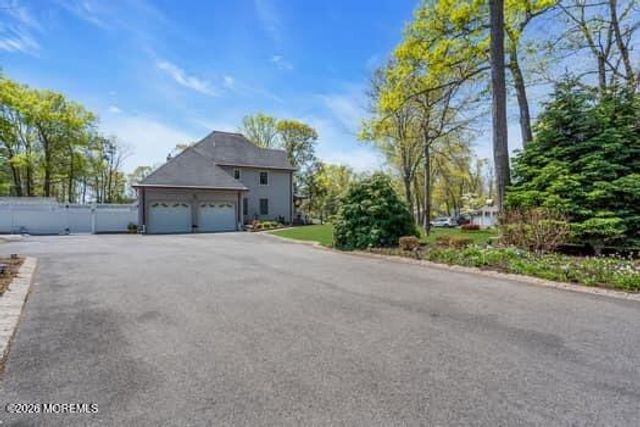 443 Stoney Point Drive, Forked River, NJ 08731