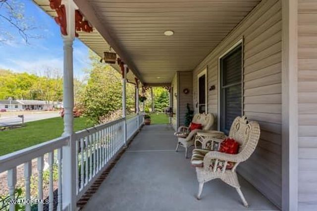 443 Stoney Point Drive, Forked River, NJ 08731