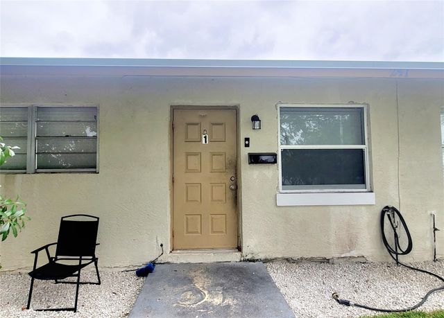 241 NE 35th Street 2, Oakland Park, FL 33334