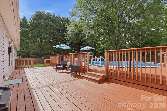 1689 Willowbrook Drive, Fort Mill, SC 29708