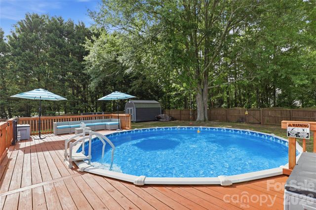 1689 Willowbrook Drive, Fort Mill, SC 29708
