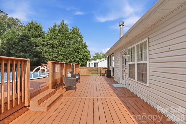 1689 Willowbrook Drive, Fort Mill, SC 29708