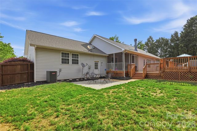 1689 Willowbrook Drive, Fort Mill, SC 29708