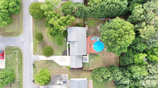 1689 Willowbrook Drive, Fort Mill, SC 29708