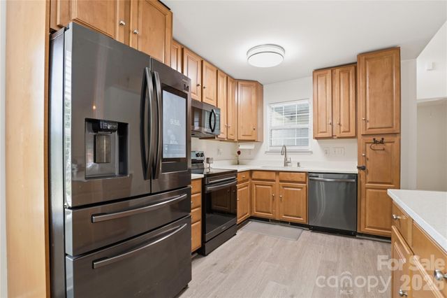 1689 Willowbrook Drive, Fort Mill, SC 29708