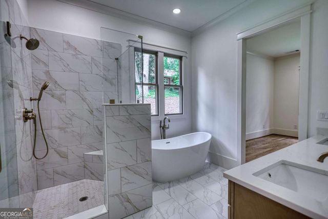 1040 Oak Valley Road, Greensboro, GA 30642