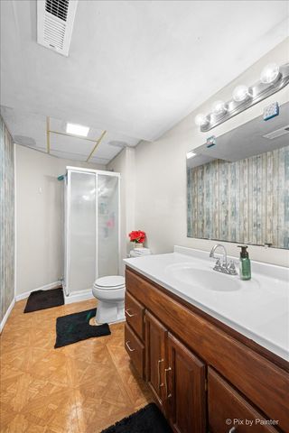 4447 W Lawn Avenue, Waukegan, IL 60085