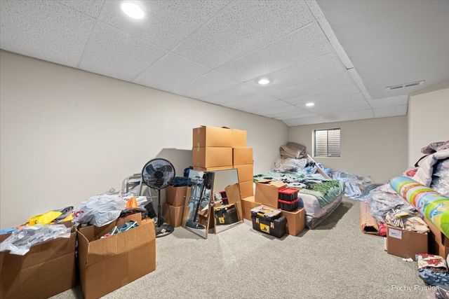 4447 W Lawn Avenue, Waukegan, IL 60085