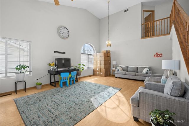 4447 W Lawn Avenue, Waukegan, IL 60085