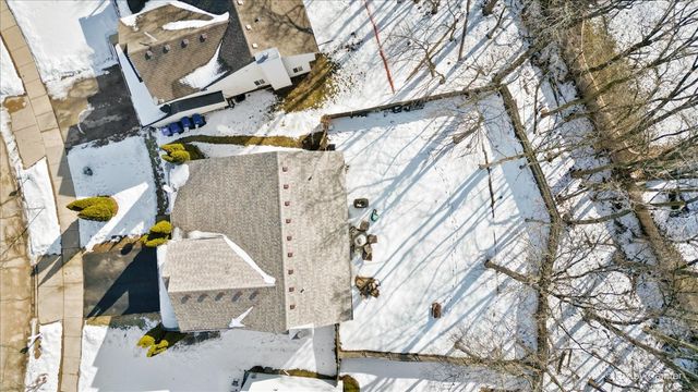 4447 W Lawn Avenue, Waukegan, IL 60085