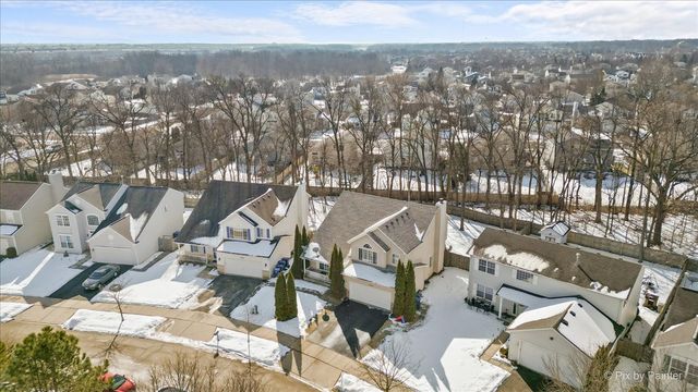 4447 W Lawn Avenue, Waukegan, IL 60085