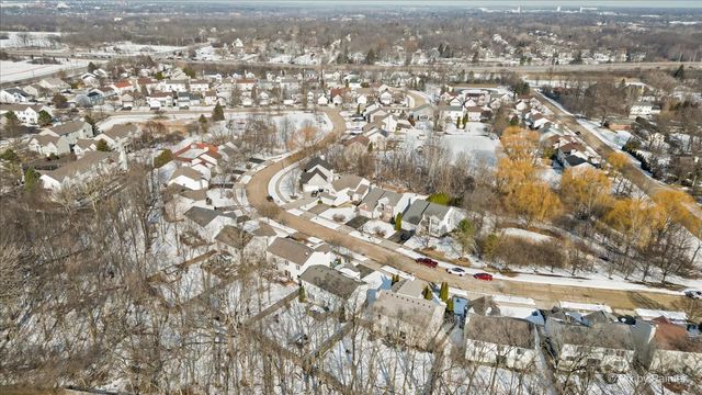 4447 W Lawn Avenue, Waukegan, IL 60085