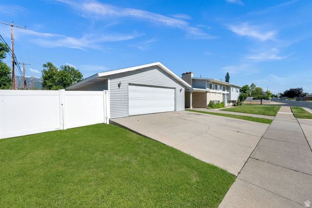 6117 S GLEN OAKS ST, Murray, UT 84107