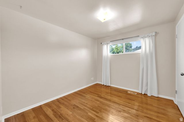6117 S GLEN OAKS ST, Murray, UT 84107