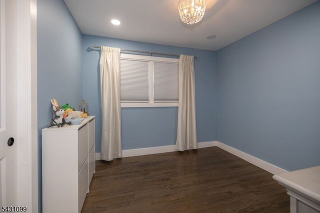 1349 Stanley Ter, Elizabeth City, NJ 07208