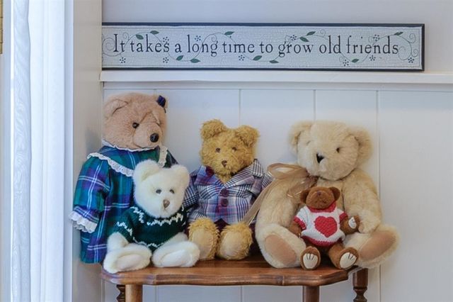 492 Woodlawn Ridge Road, Pembroke, NH 03275