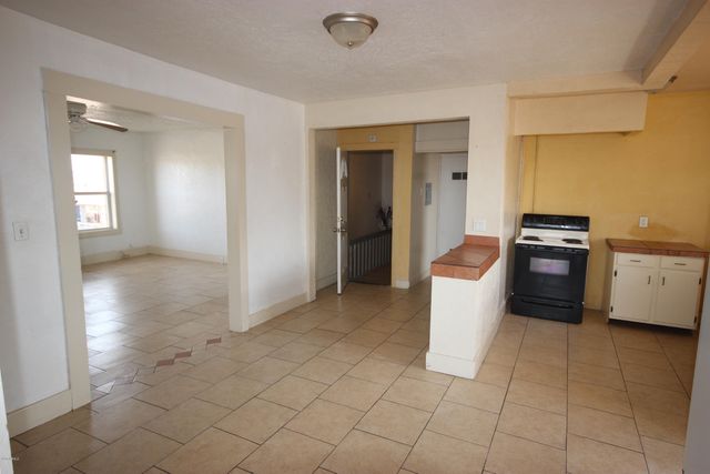 1165 E 10TH Street, Douglas, AZ 85607