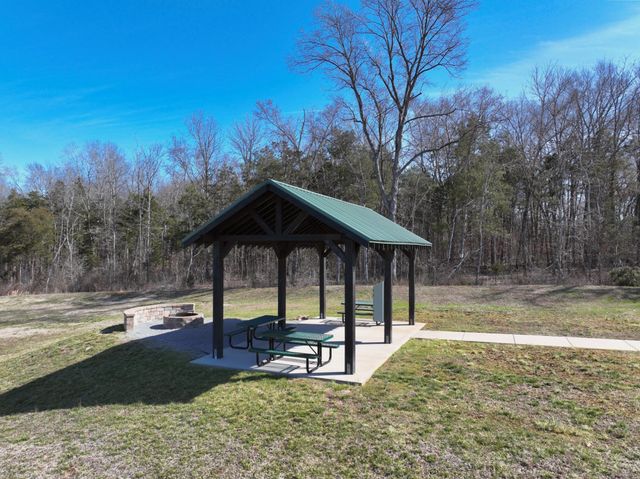 553 Oakvale Ln, Mount Juliet, TN 37122