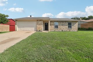 329 Rockcrest Drive, Mesquite, TX 75150