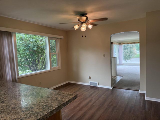 1134 Granddad TERRACE, La Crosse, WI 54601