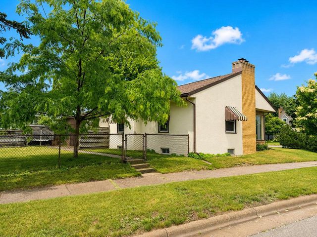 1134 Granddad TERRACE, La Crosse, WI 54601