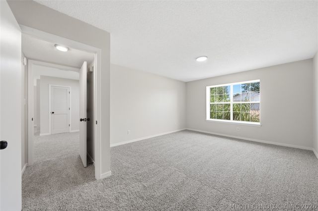 2007 S Missouri Court, Claremore, OK 74019