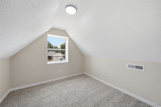 2007 S Missouri Court, Claremore, OK 74019