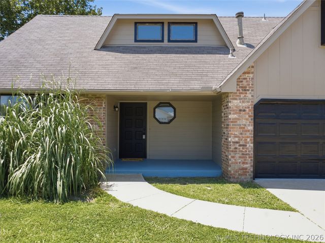 2007 S Missouri Court, Claremore, OK 74019