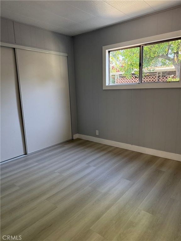 Image 23 of property listing at 995 Pomona Rd#3, Corona, CA 92882