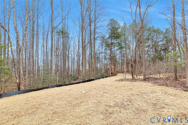 4715 Shannon Hill Rd, Columbia, VA 23038