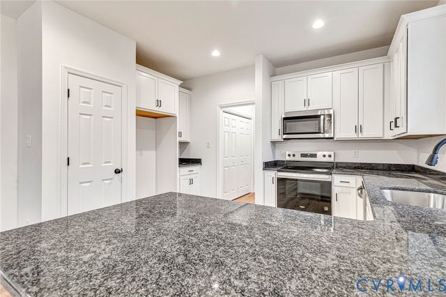 4715 Shannon Hill Rd, Columbia, VA 23038