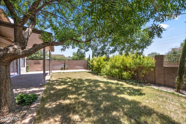 5055 E HILTON Avenue, Mesa, AZ 85206
