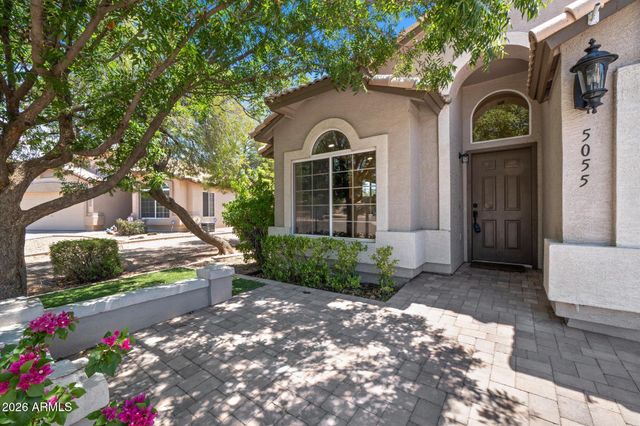 5055 E HILTON Avenue, Mesa, AZ 85206