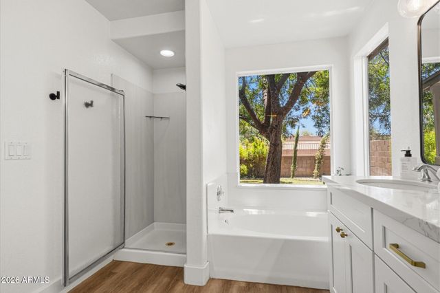 5055 E HILTON Avenue, Mesa, AZ 85206