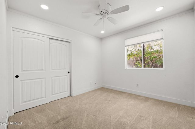 5055 E HILTON Avenue, Mesa, AZ 85206